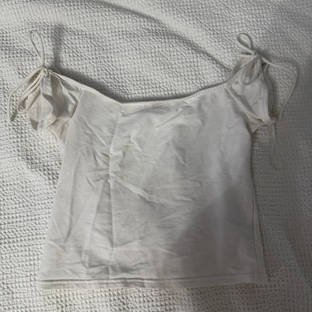 Edikted White Tie-Strap Crop Top